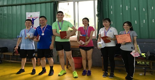 2018年羽毛球比赛